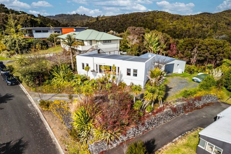 Photo of property in 39 Hihitahi Rise, Paihia, 0200