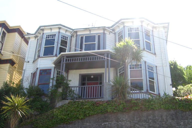 Photo of property in 6 Essex Street, Aro Valley, Wellington, 6021