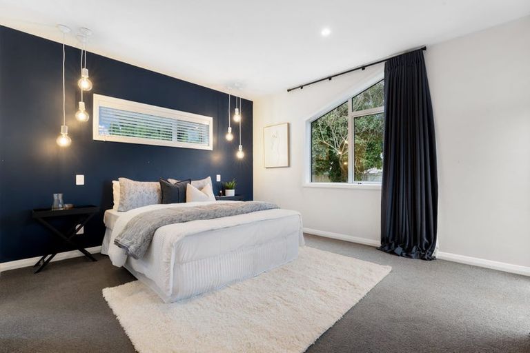 Photo of property in 22 Taikata Road, Te Atatu Peninsula, Auckland, 0610