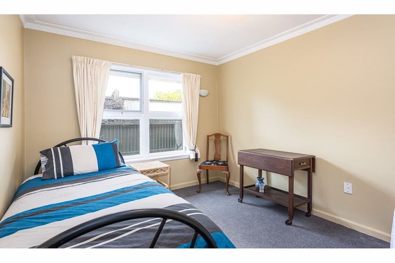 Photo of property in 15 Manuka Street, Mairehau, Christchurch, 8013