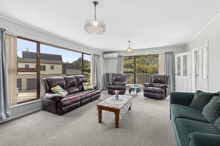 Photo of property in 10 Capstan Lane, Whitby, Porirua, 5024
