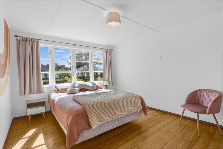 Photo of property in 11 Victory Place, Aramoho, Whanganui, 4500