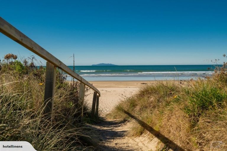 Photo of property in 218 Rangi Avenue, Whangamata, 3620