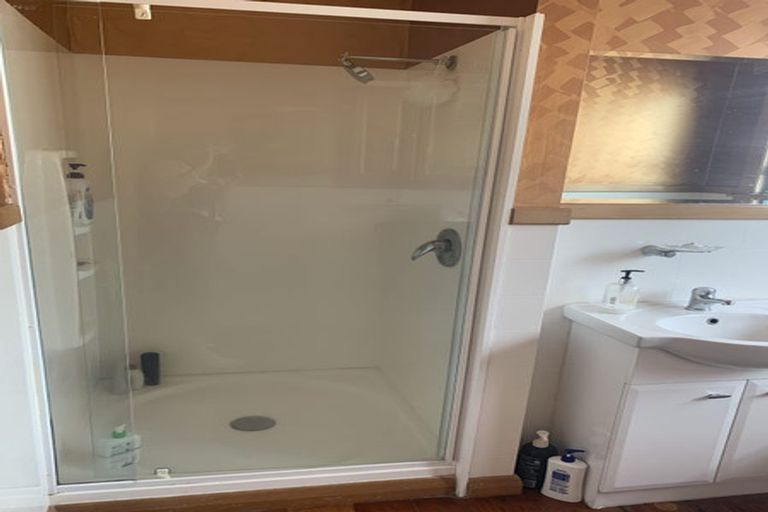 Photo of property in 69 Domett Street, Opunake, 4616