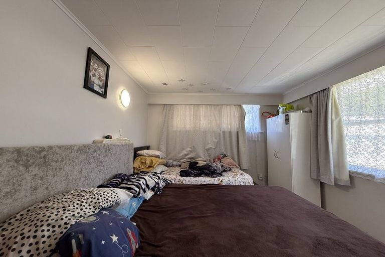 Photo of property in 26 Riversdale Road, Clouston Park, Upper Hutt, 5018