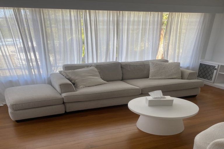 Photo of property in 119 Shakespeare Road, Milford, Auckland, 0620