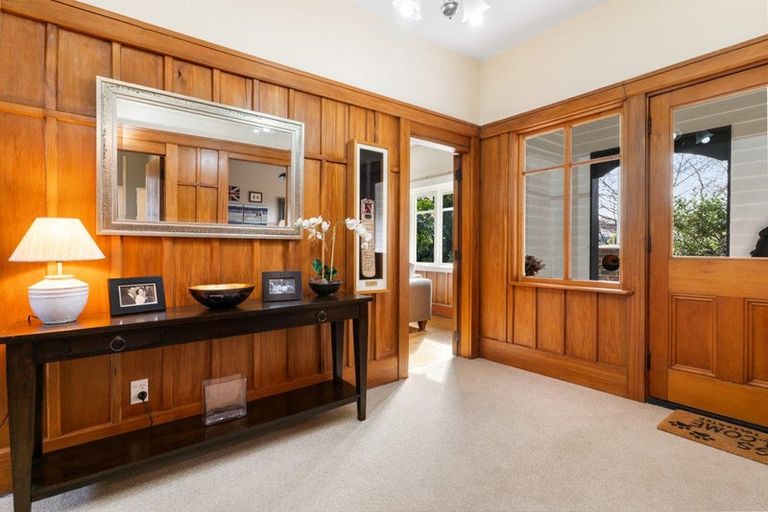 Photo of property in 27 Mcdougall Avenue, St Albans, Christchurch, 8014