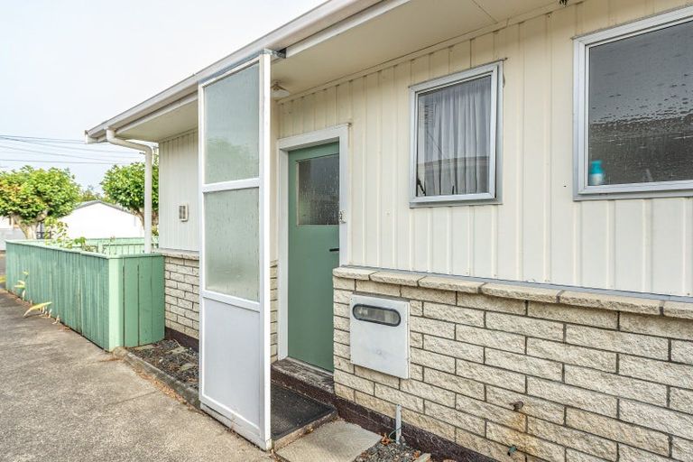 Photo of property in 2/28 Moana Street, Whanganui East, Whanganui, 4500