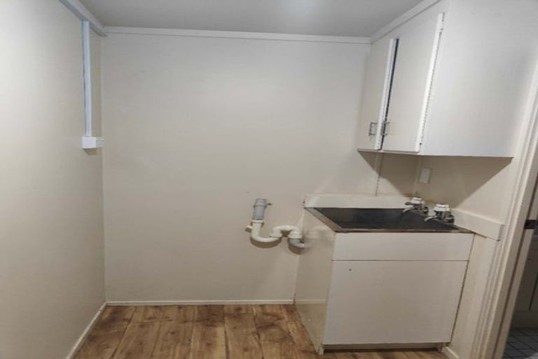Photo of property in 24 The Boulevard, Sunnyhills, Auckland, 2010