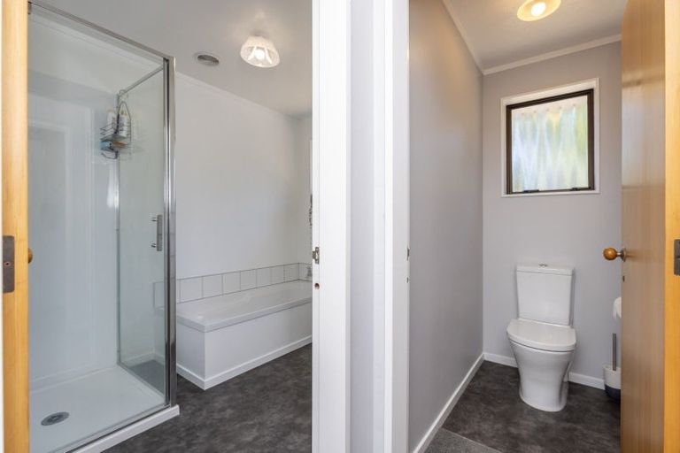 Photo of property in 2 Kanawa Street, Waikanae, 5036