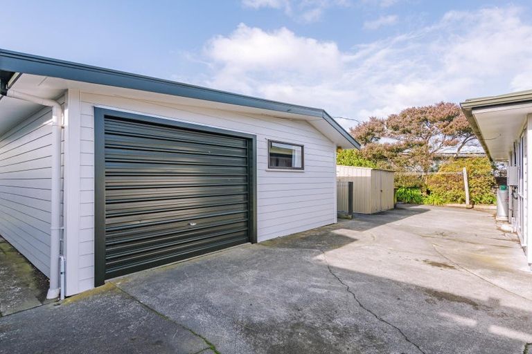Photo of property in 67 Kaimanawa Street, Kelvin Grove, Palmerston North, 4414