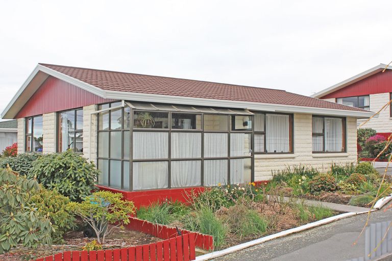 Photo of property in 6a Stuart Street, Holmes Hill, Oamaru, 9401