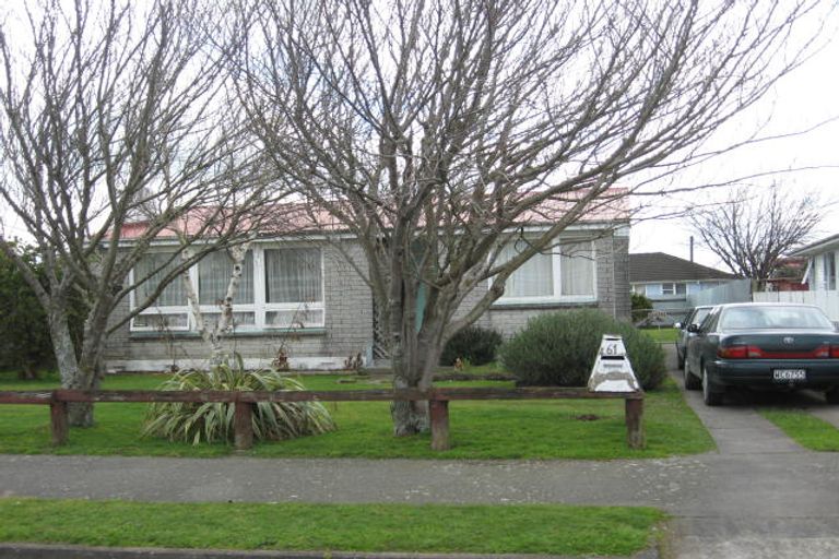 Photo of property in 61 Stuart Crescent, Masterton, 5810