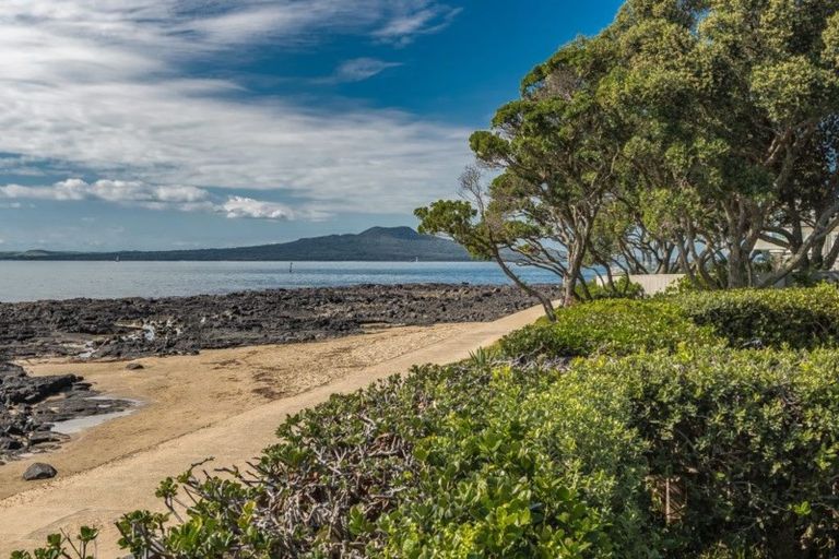 Photo of property in 4 Audrey Road, Takapuna, Auckland, 0620