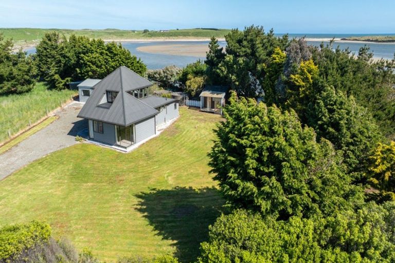Photo of property in 4 Firth Street, Fortrose, Tokanui, 9875