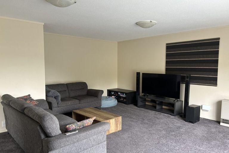 Photo of property in 63 Makara Road, Karori, Wellington, 6012