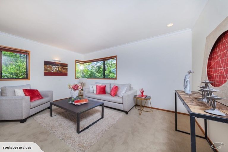 Photo of property in 91 Haseler Crescent, Howick, Auckland, 2014