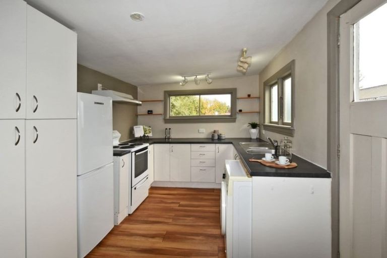 Photo of property in 59 Torrens Road, Hillmorton, Christchurch, 8024