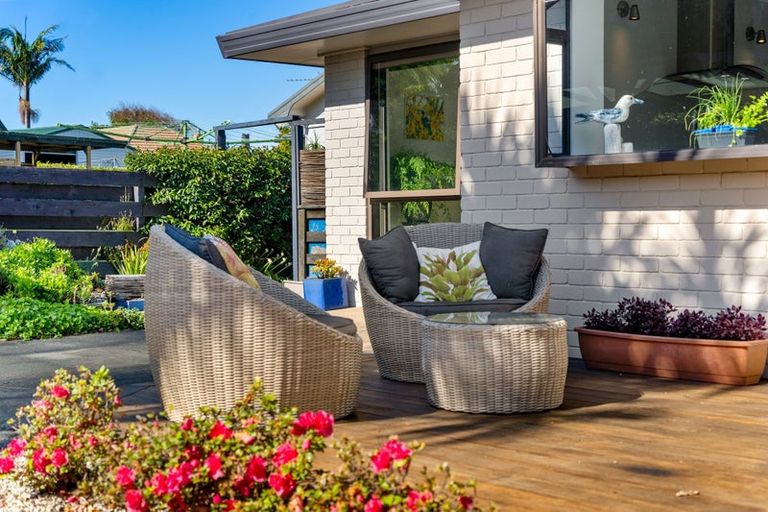 Photo of property in 29b View Road, Waiuku, 2123