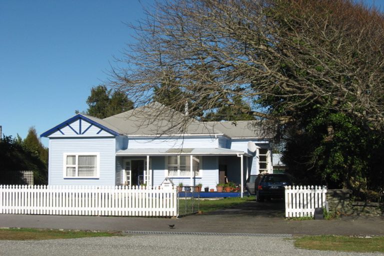 Photo of property in 225 Hampden Street, Hokitika, 7810