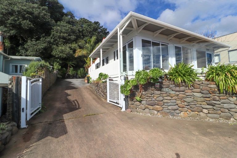Photo of property in 372 Thames Coast Sh25 Road, Thornton Bay, Thames, 3575