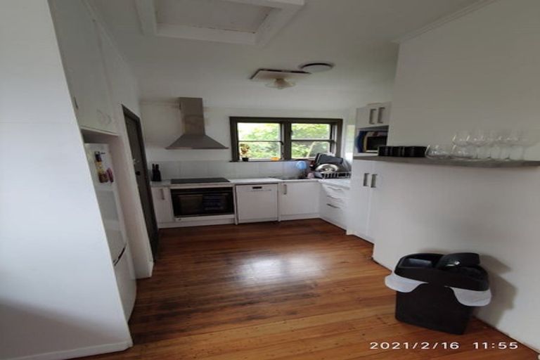 Photo of property in 29 Sidlaw Street, Strathmore Park, Wellington, 6022