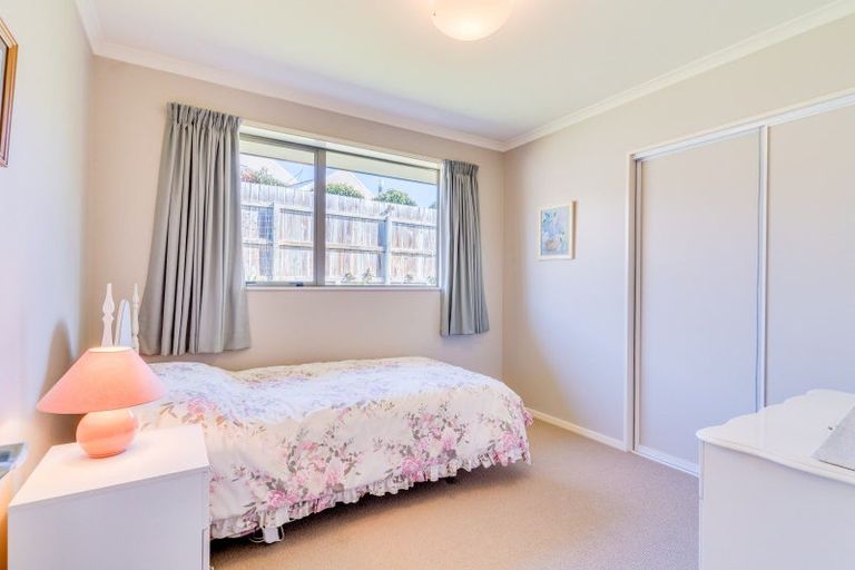 Photo of property in 19 Duxford Crescent, Fairfield, Dunedin, 9018