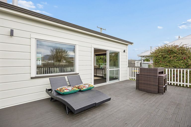 Photo of property in 16 Mills Street, Saint Kilda, Dunedin, 9012