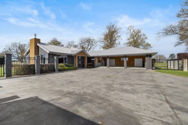 Photo of property in 10 Kelburn Place, Tinwald, Ashburton, 7700