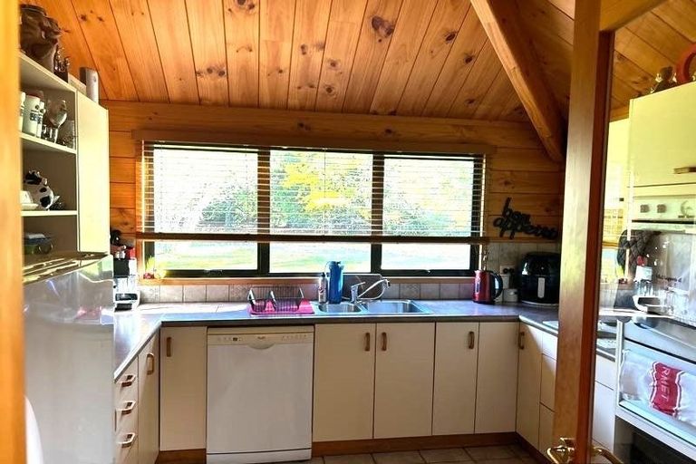 Photo of property in 10 Burnetts Road, Upper Plain, Masterton, 5888