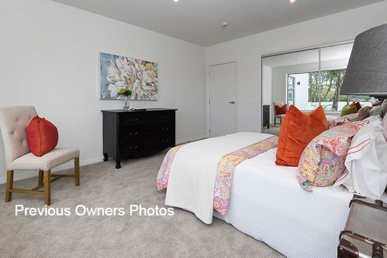 Photo of property in 2/89 Fisher Parade, Sunnyhills, Auckland, 2010