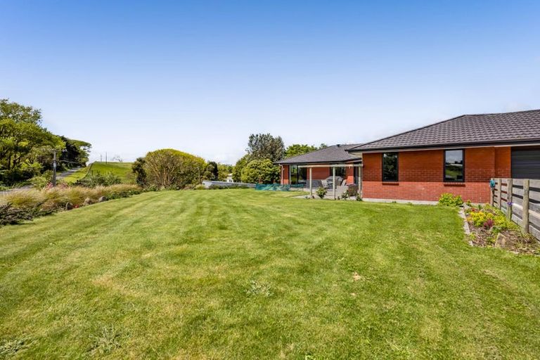 Photo of property in 202 Turuturu Road, Hawera, 4674
