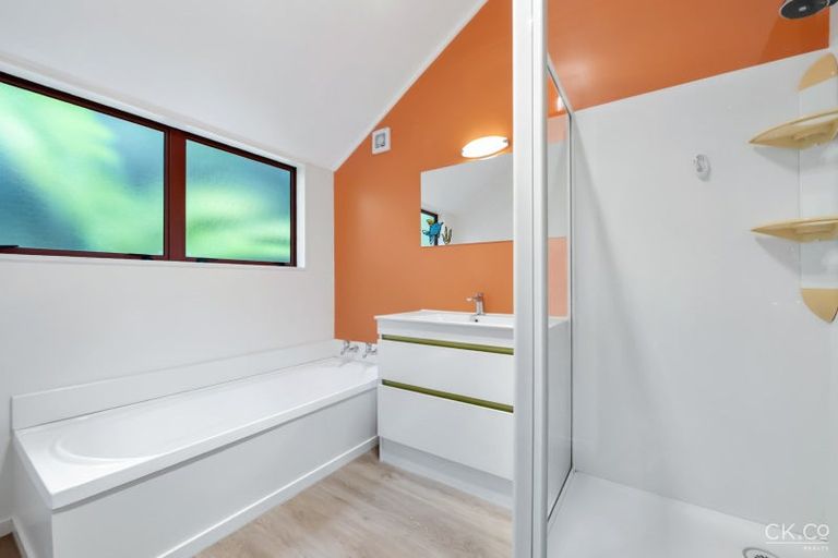 Photo of property in 2a Swainson Street, Naenae, Lower Hutt, 5011