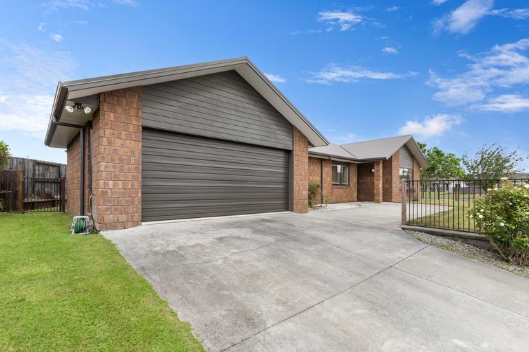 Photo of property in 90 Stirling Drive, Morrinsville, 3300
