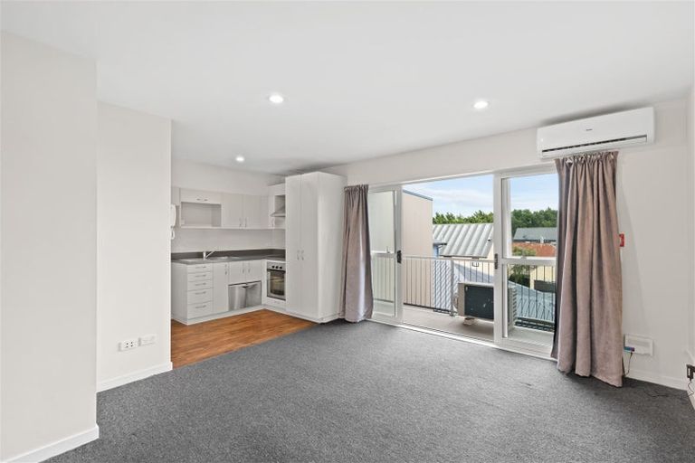 Photo of property in 23/30 Mathesons Road, Phillipstown, Christchurch, 8011