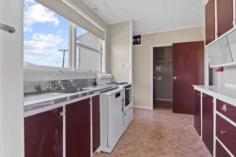 Photo of property in 52 One Tree Point Road, One Tree Point, 0118