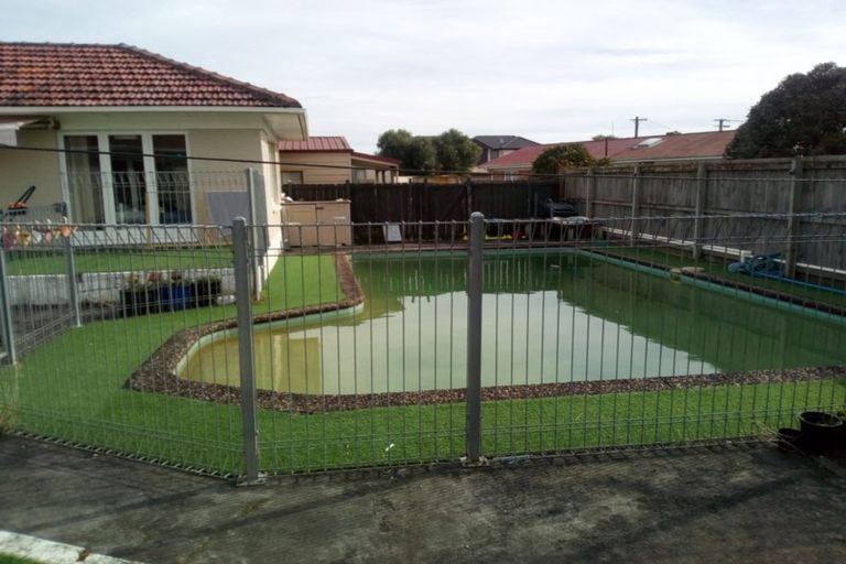 Photo of property in 42 Willis Road, Papakura, 2110