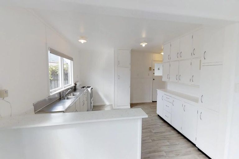 Photo of property in 7 Bradford Place, Awapuni, Palmerston North, 4412