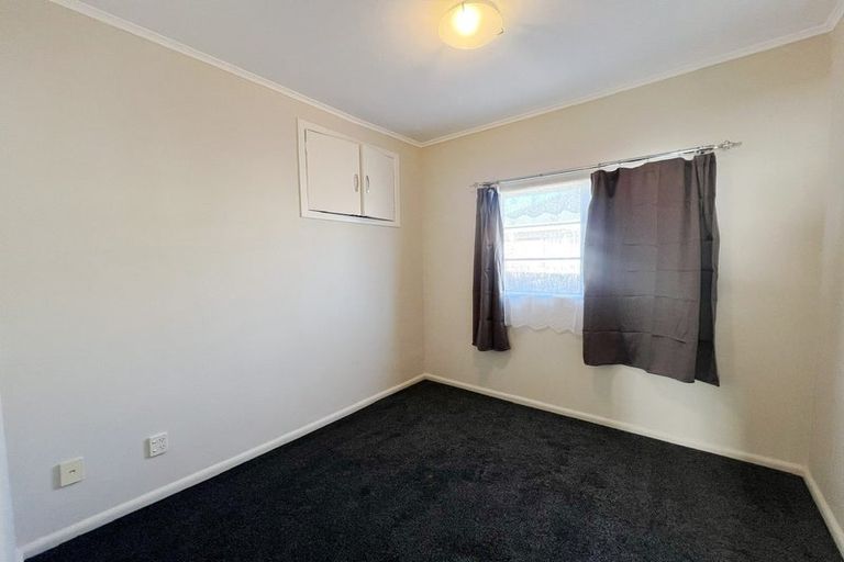 Photo of property in 1/16 Kenderdine Road, Papatoetoe, Auckland, 2025