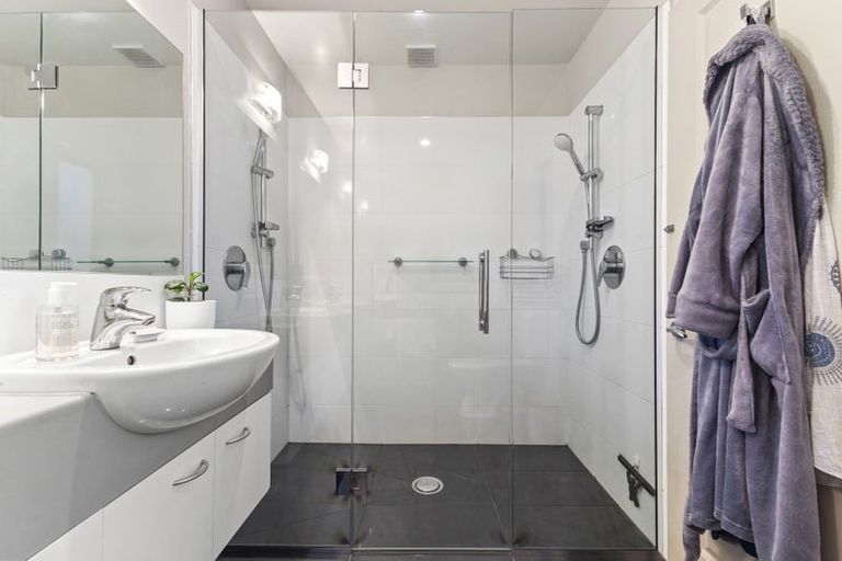 Photo of property in 17 Marsack Crescent, Halswell, Christchurch, 8025