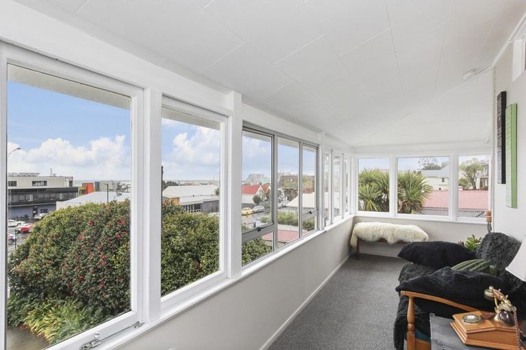 Photo of property in 55 Vivian Street, New Plymouth, 4310