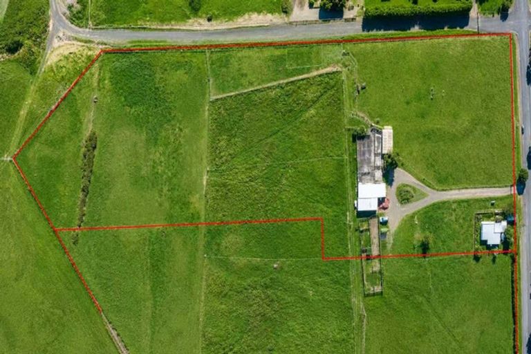 Photo of property in 252 Clifton Road, Whitford, Howick, 2571