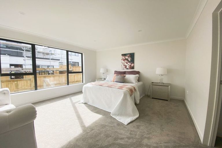 Photo of property in 73 Michael Bosher Way, Flat Bush, Auckland, 2019
