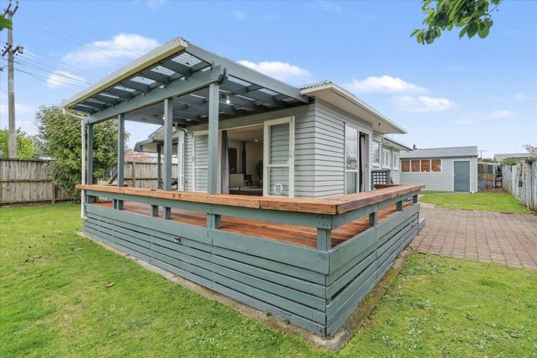 Photo of property in 15 Carlisle Street, Greerton, Tauranga, 3112