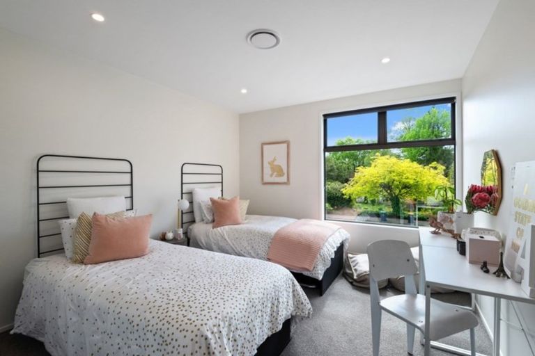 Photo of property in 1 Wood Lane, Fendalton, Christchurch, 8014