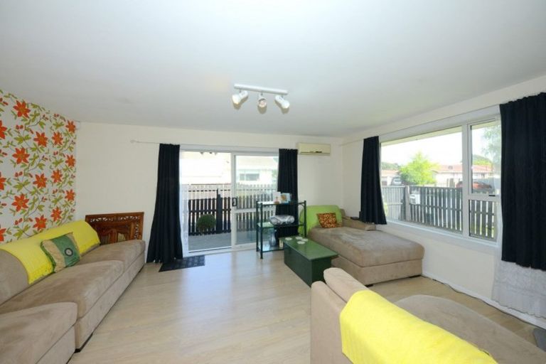 Photo of property in 1/102 Hay Street, Bromley, Christchurch, 8062