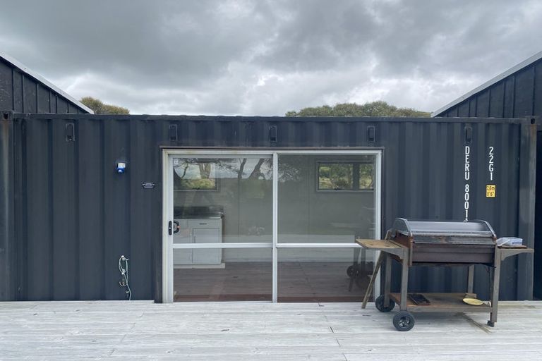 Photo of property in 14 Pukenui Drive, Mahia, 4198
