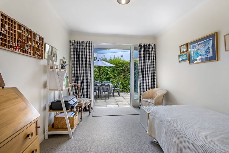 Photo of property in 2/188 Clyde Road, Burnside, Christchurch, 8053