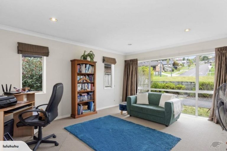 Photo of property in 108 Waterside Drive, Pyes Pa, Tauranga, 3112