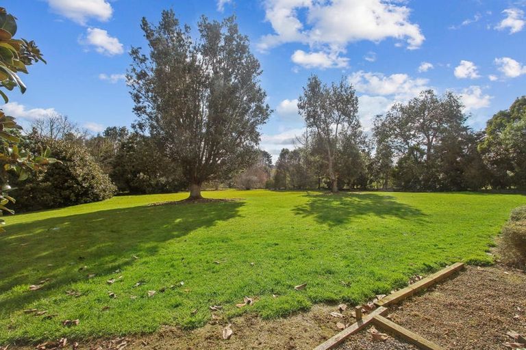 Photo of property in 112a Mcrobbie Road, Kingseat, Papakura, 2580